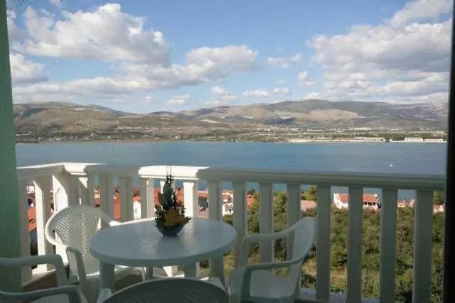 Apartments Villa Bayview Trogir Croatie