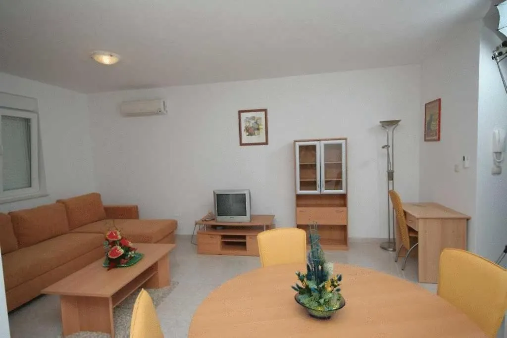 Apartments Villa Bayview Trogir